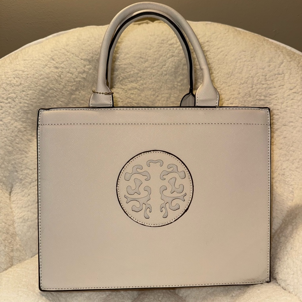 Elegant Cream Handbag